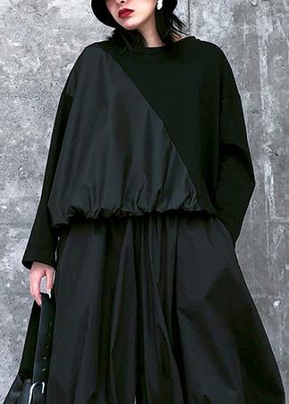 Italian o neck Cinched spring tunic pattern black top